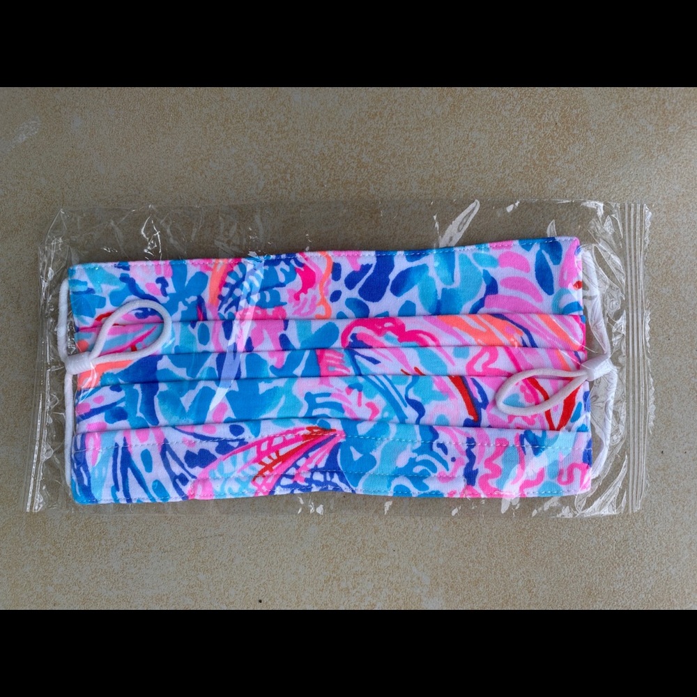 Lilly Pulitzer face mask NEW